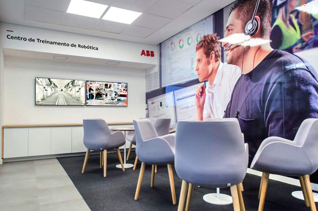 Centro de Treinamento de Robótica da ABB