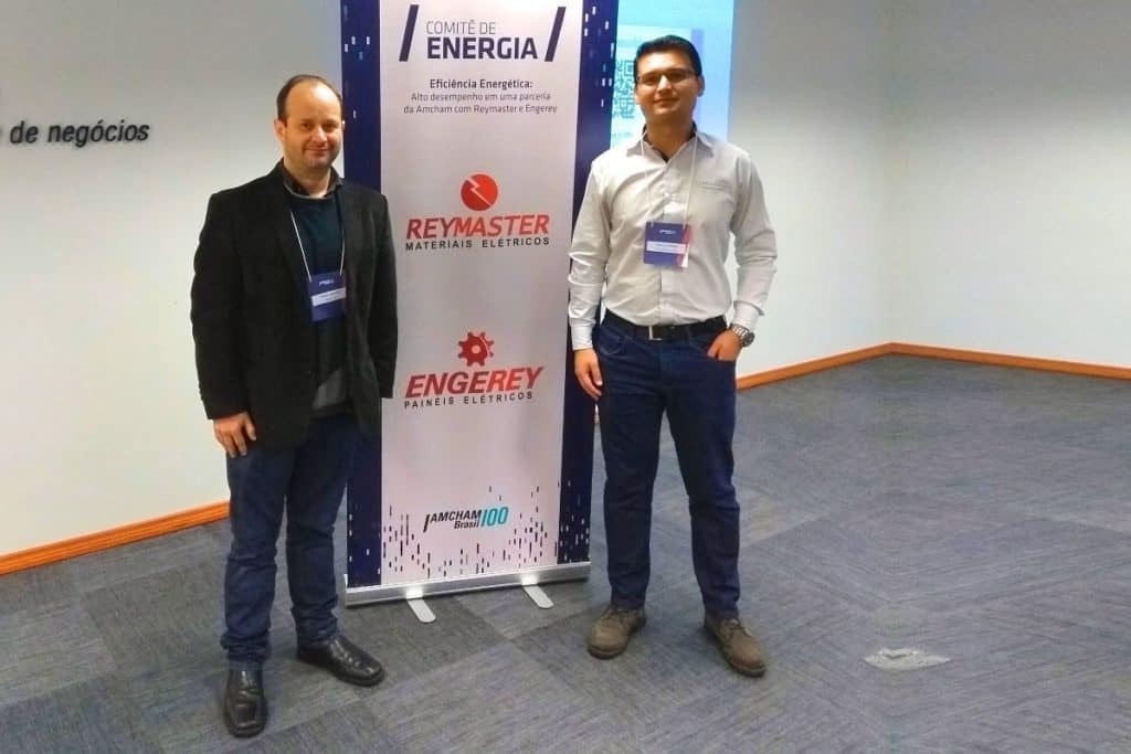 Evento realizado na Amcham-Curitiba apontou estratégias de eficiência energética nas indústrias