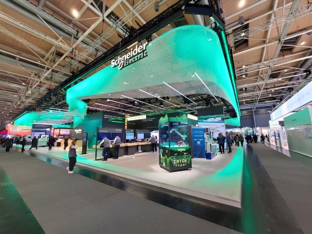 Schneider Electric e Microsoft apresentam “Agentic Manufacturing” na Hannover Messe 2026 Schneider Electric e Microsoft apresentam "Agentic Manufacturing" na Hannover Messe 2026